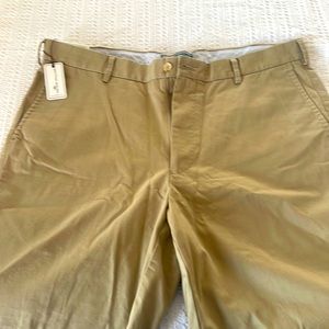 Peter Millar Khaki Men’s Size 36 Shorts